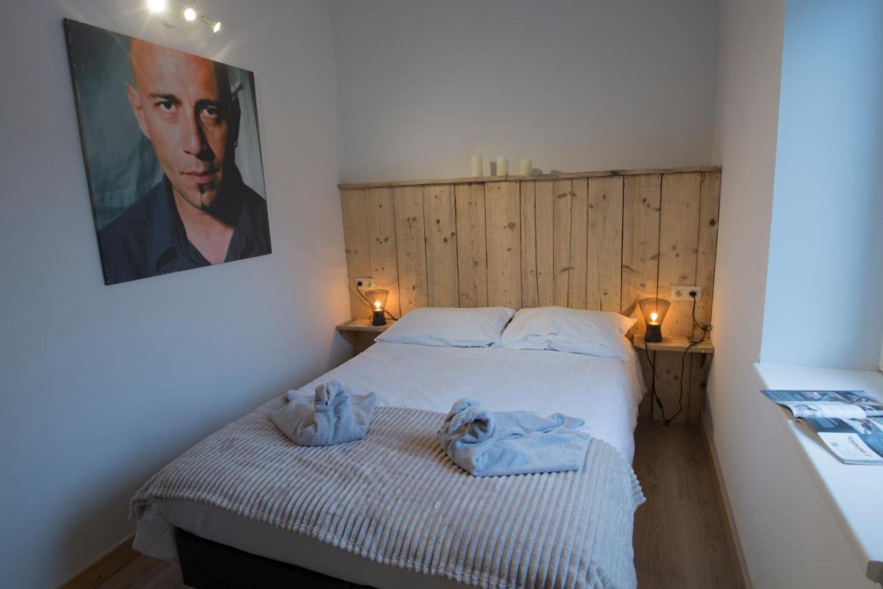 Luxury - Francofolies 3* Spa