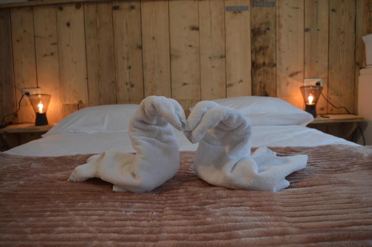 Luxury - Francofolies Hotel 3*