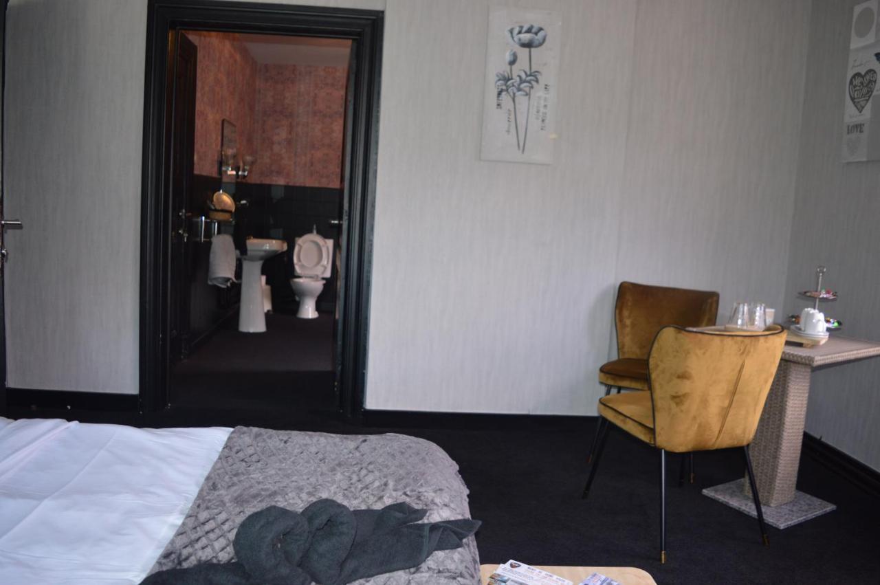 Luxury - Francofolies Spa